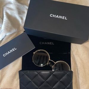 CHANEL ROUND SUNGLASSES